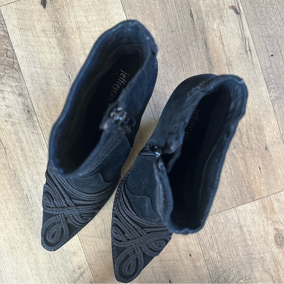 New Jeffrey Campbell Gatlin EMB Black Booties - Picture 7 of 10